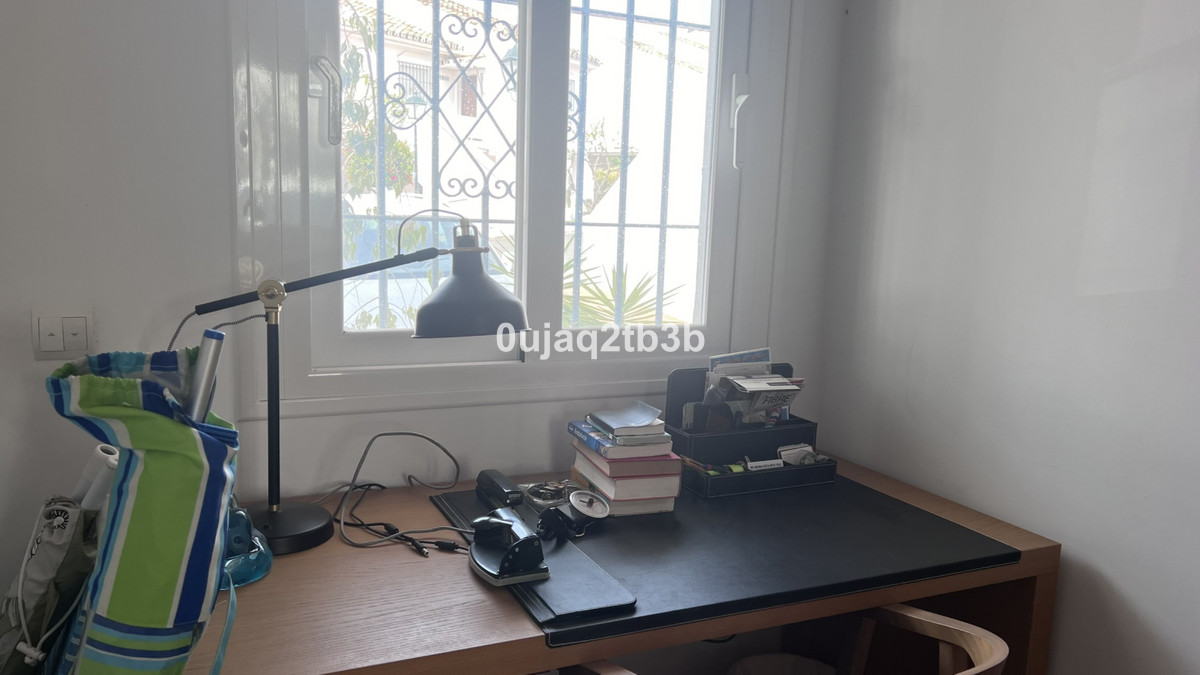 4 Bed, 4 Bath, ApartmentFor Sale, Nueva Andalucia, Malaga