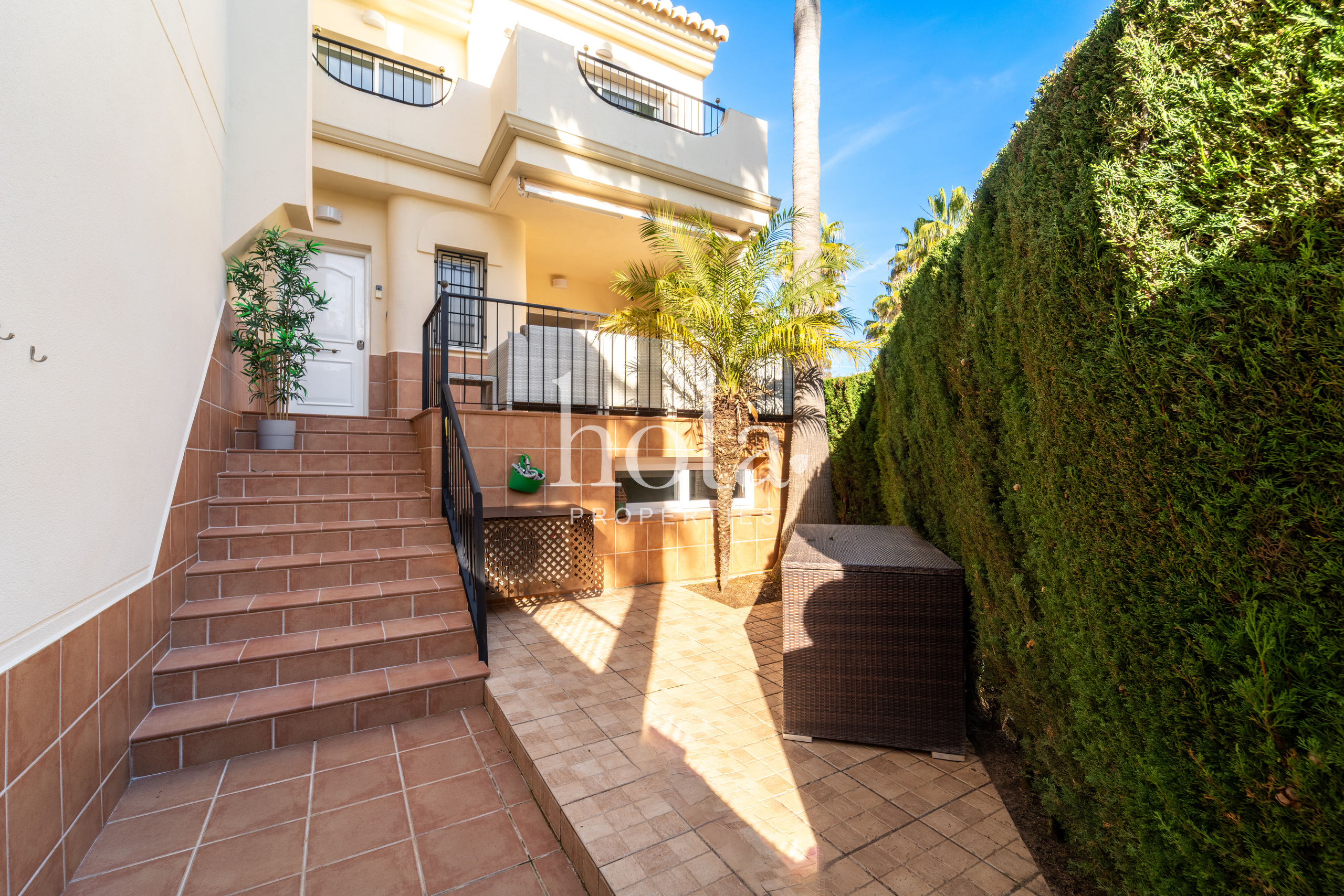4 Bed, 4 Bath, HouseFor Sale, Marbella, Granada