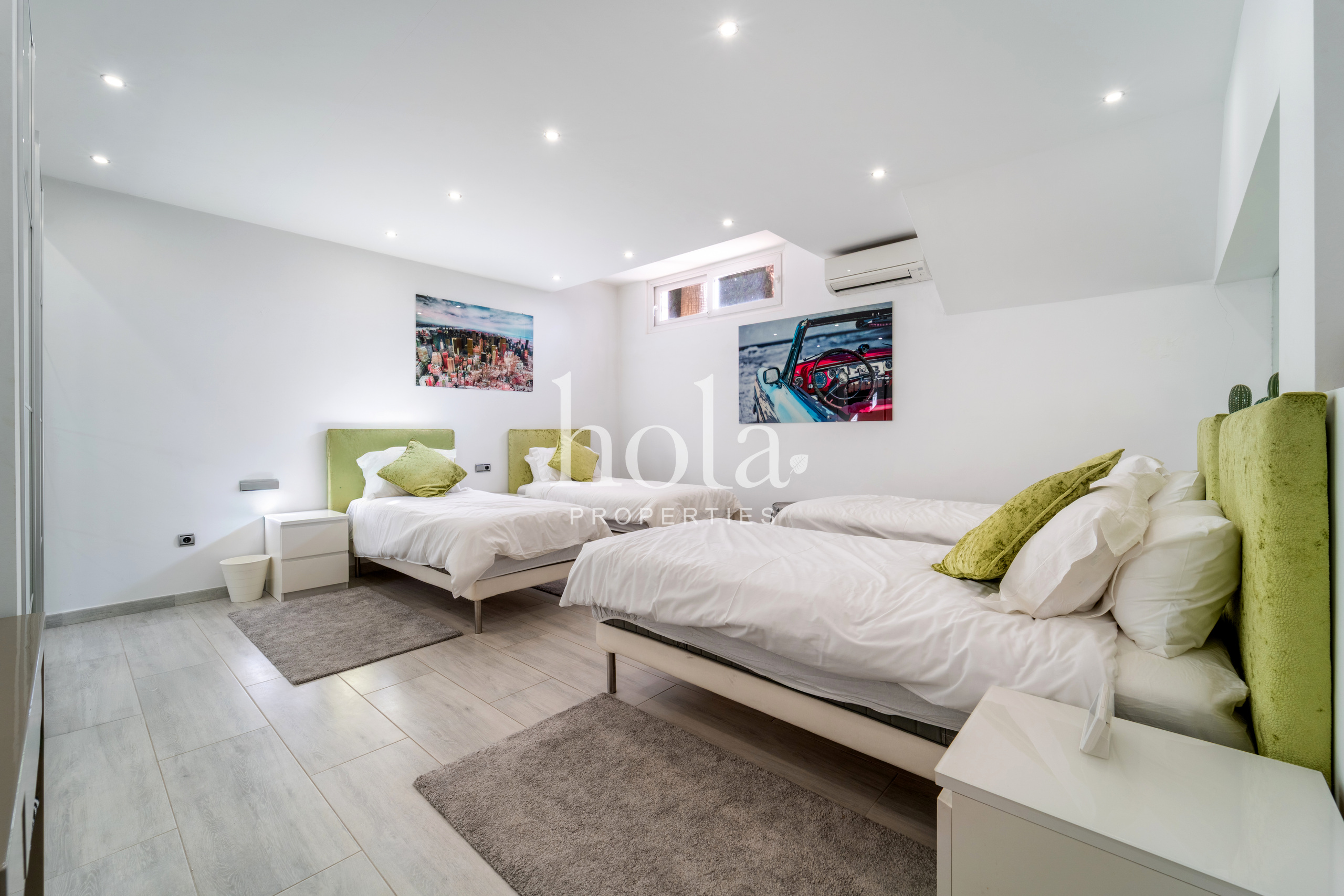 4 Bed, 4 Bath, HouseFor Sale, Marbella, Granada