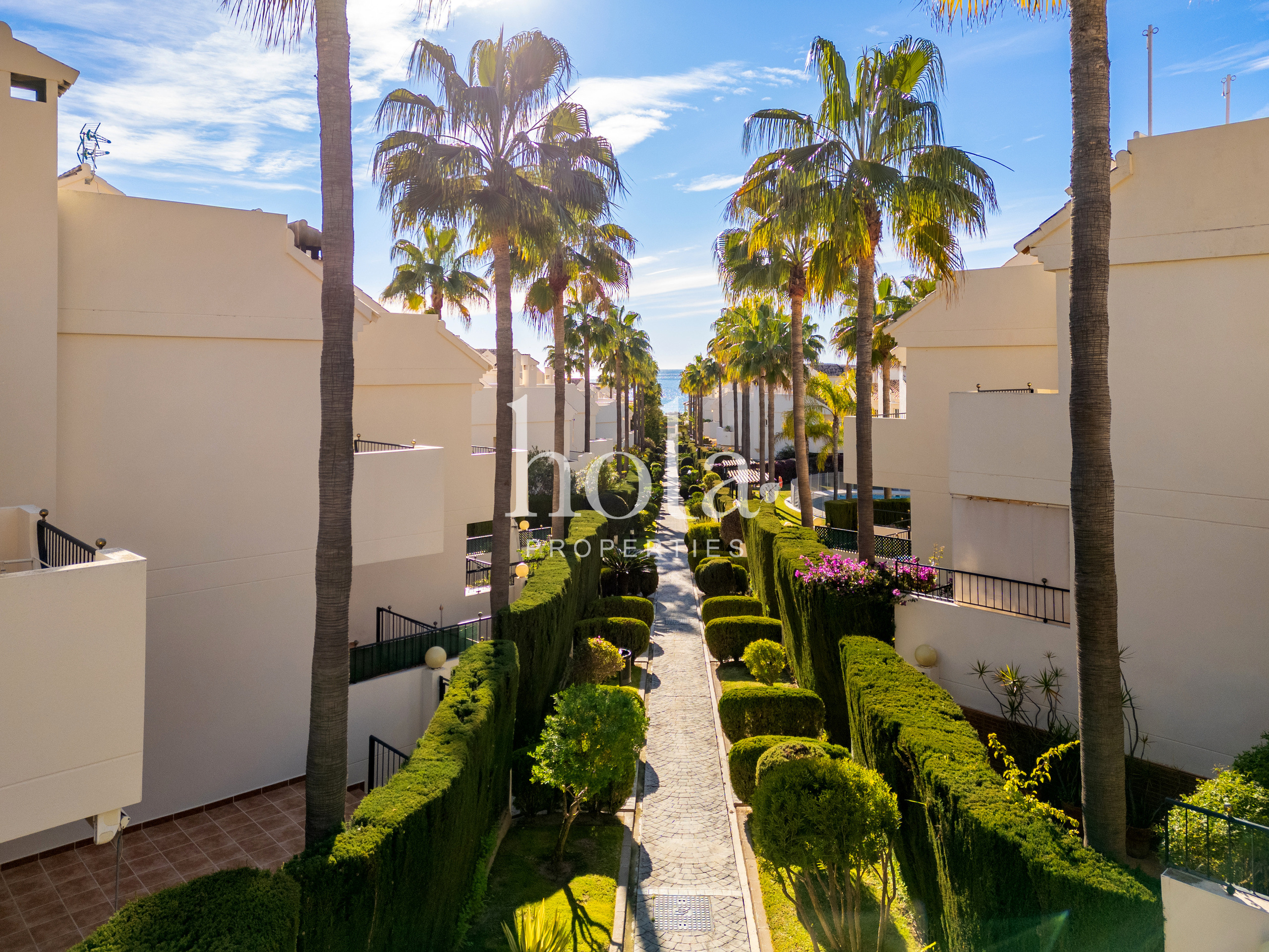 4 Bed, 4 Bath, HouseFor Sale, Marbella, Granada