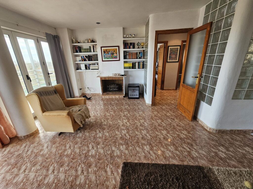 4 Bed, 2 Bath, HouseFor Sale, Oliva, Valencia, 46780