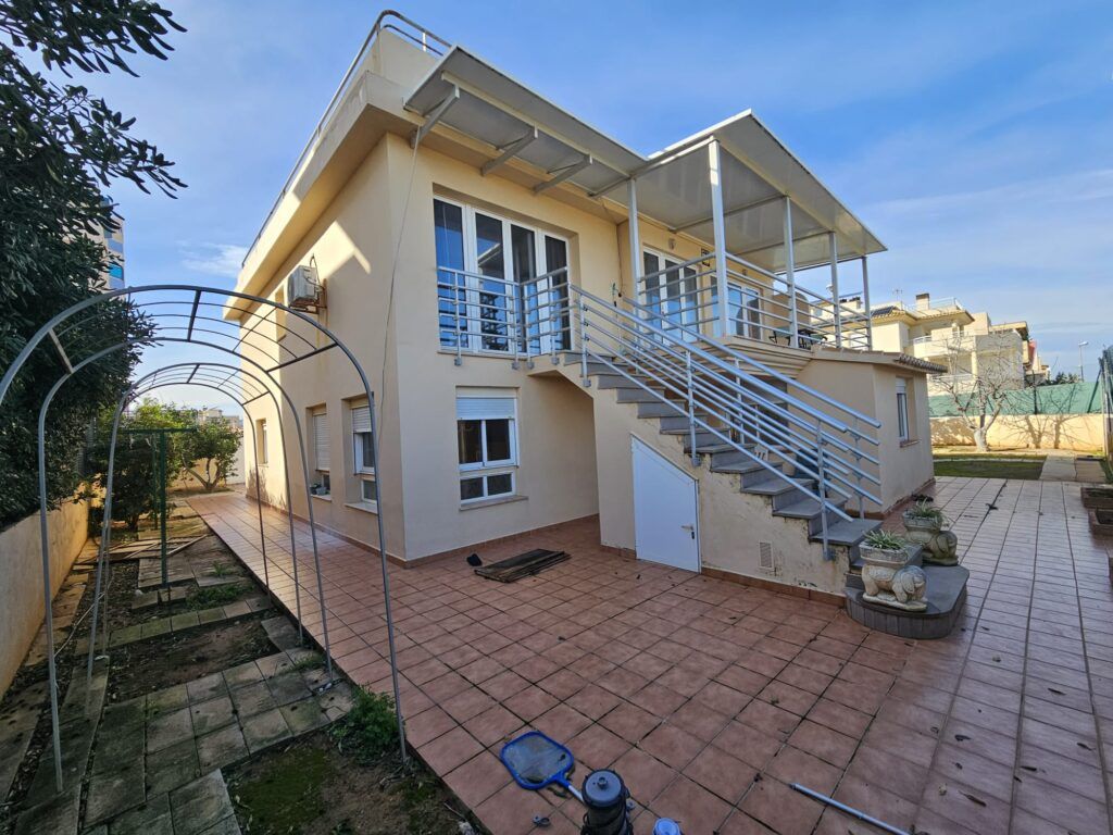 4 Bed, 2 Bath, HouseFor Sale, Oliva, Valencia, 46780