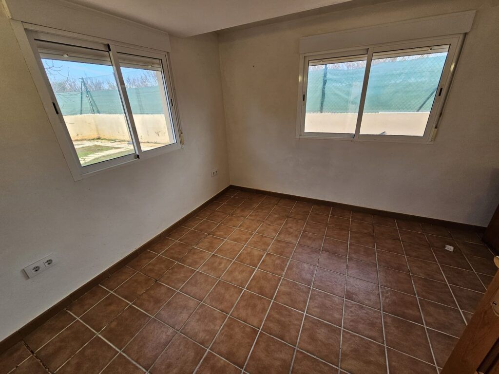 4 Bed, 2 Bath, HouseFor Sale, Oliva, Valencia, 46780