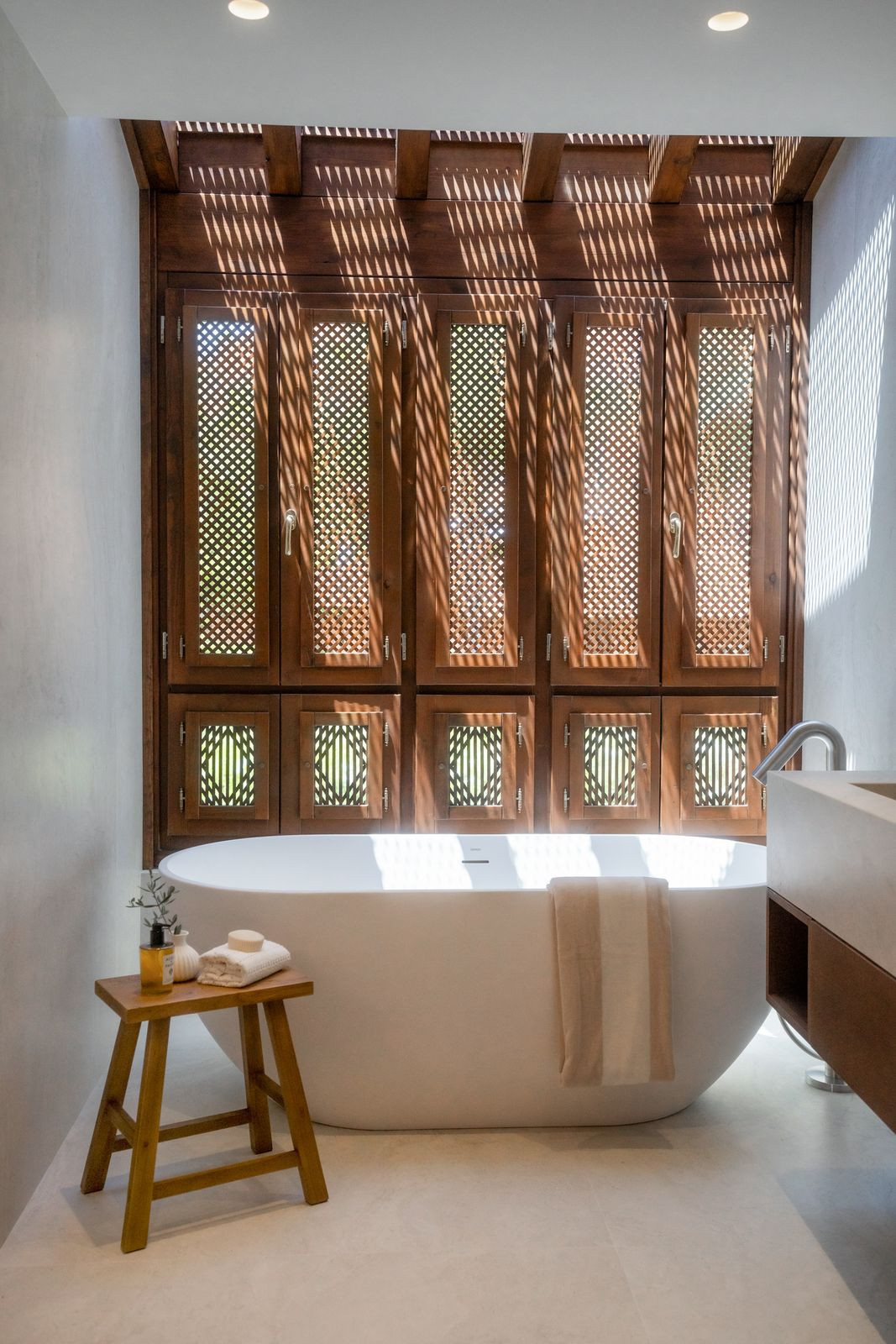 4 Bed, 3 Bath, ApartmentFor Sale, Nueva Andalucia, Malaga