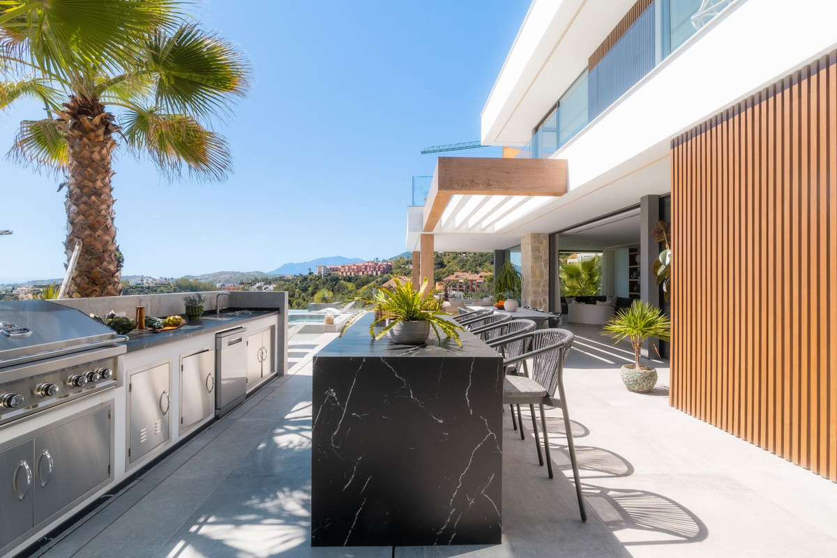 6 Bed, 7 Bath, HouseFor Sale, La Quinta, Malaga