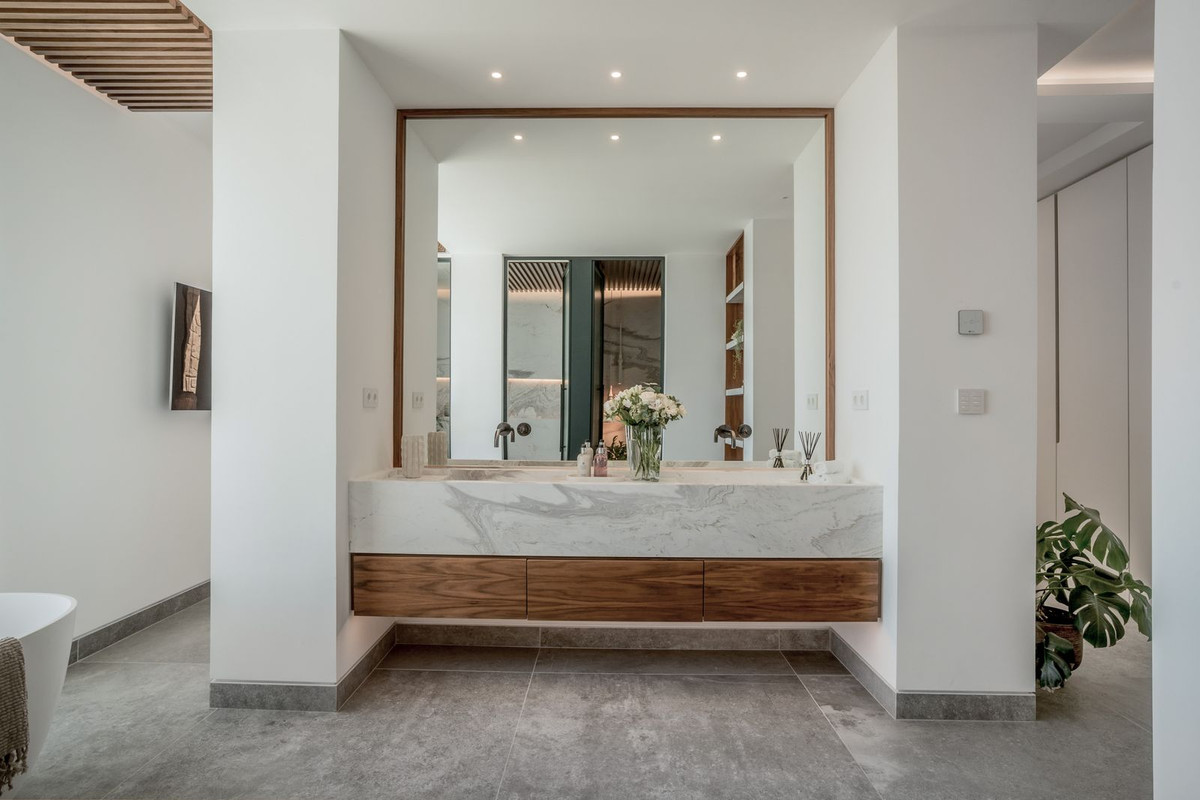 6 Bed, 7 Bath, HouseFor Sale, La Quinta, Malaga