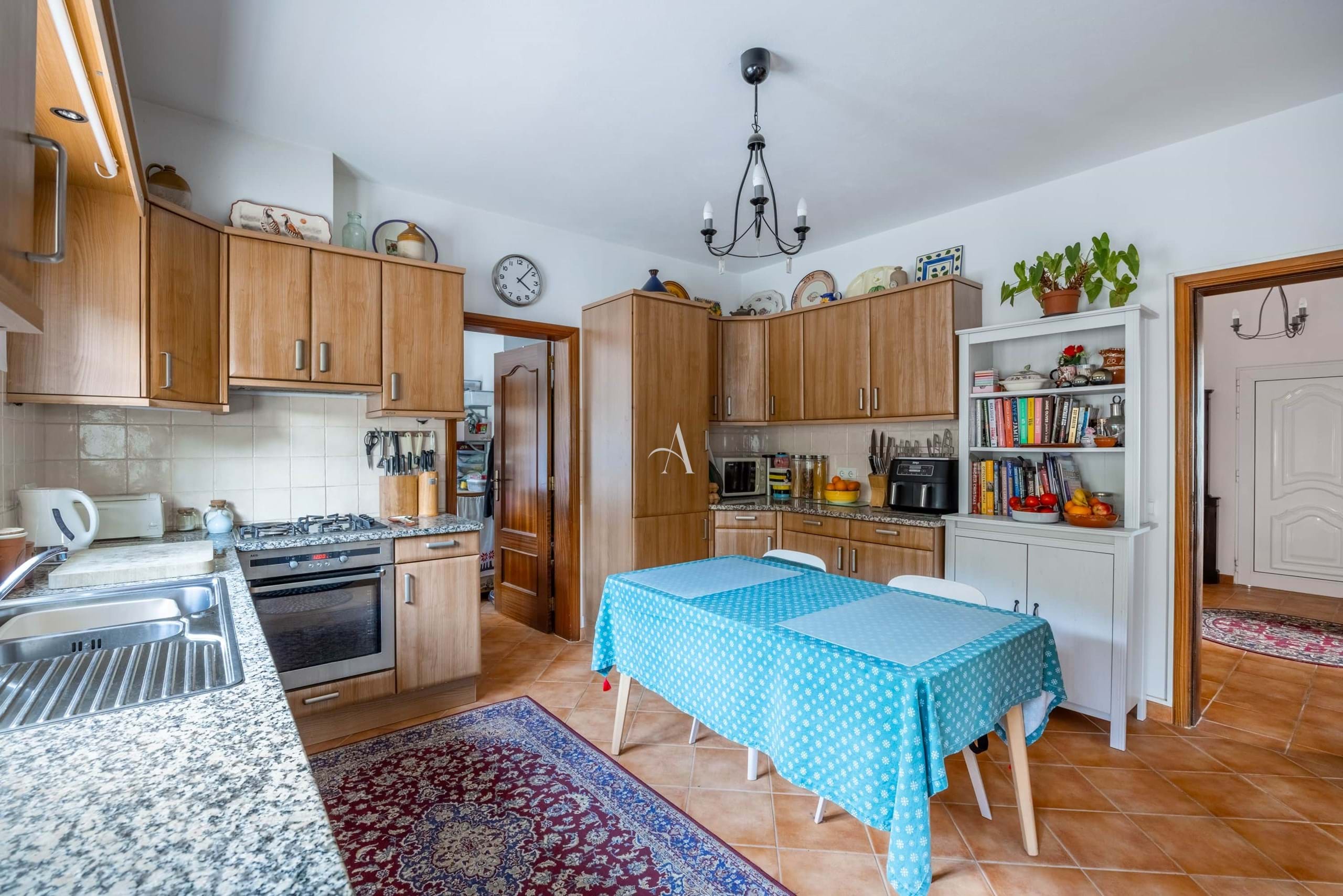 3 Bed, 3 Bath, ApartmentFor Sale, Faro, Faro, 805-487