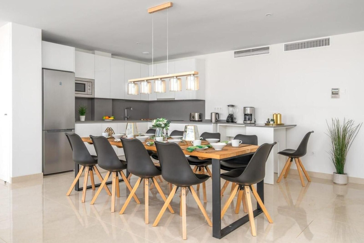 4 Bed, 3 Bath, ApartmentFor Sale, La Cala de Mijas, Malaga