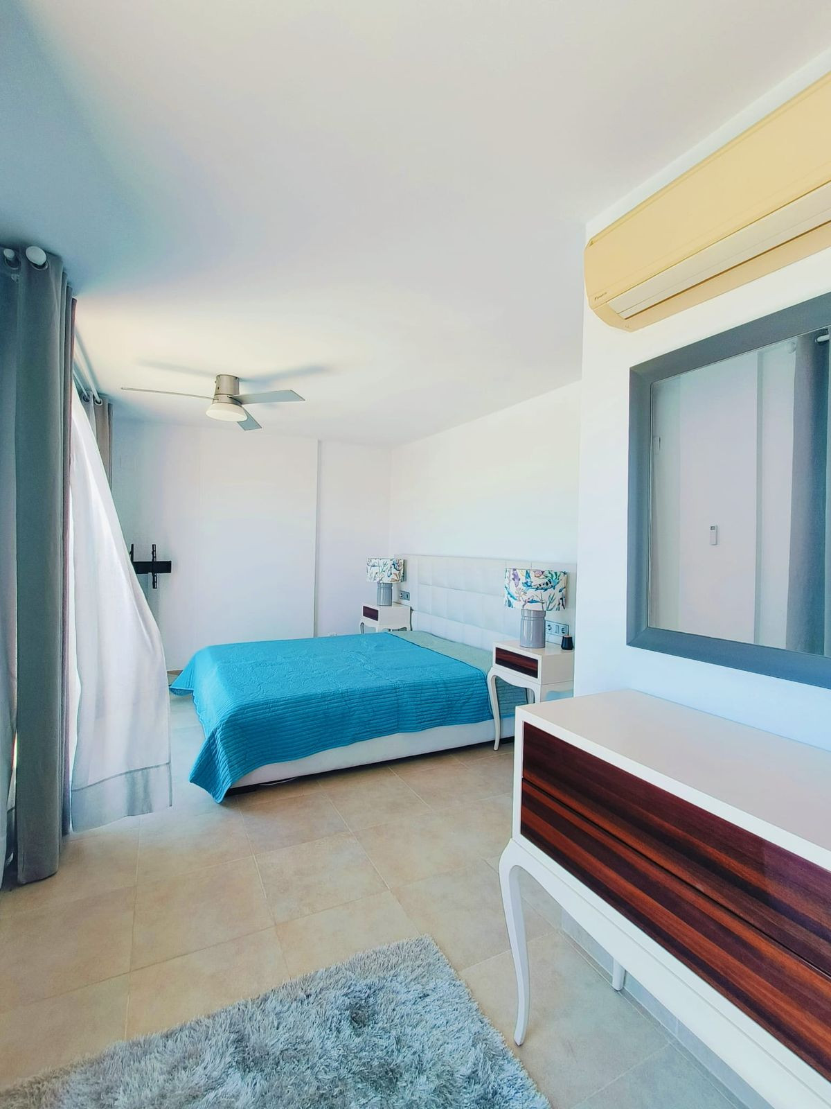 4 Bed, 3 Bath, ApartmentFor Sale, Los Monteros, Malaga