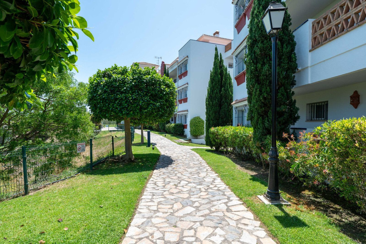2 Bed, 2 Bath, ApartmentFor Sale, Riviera Del Sol, Malaga