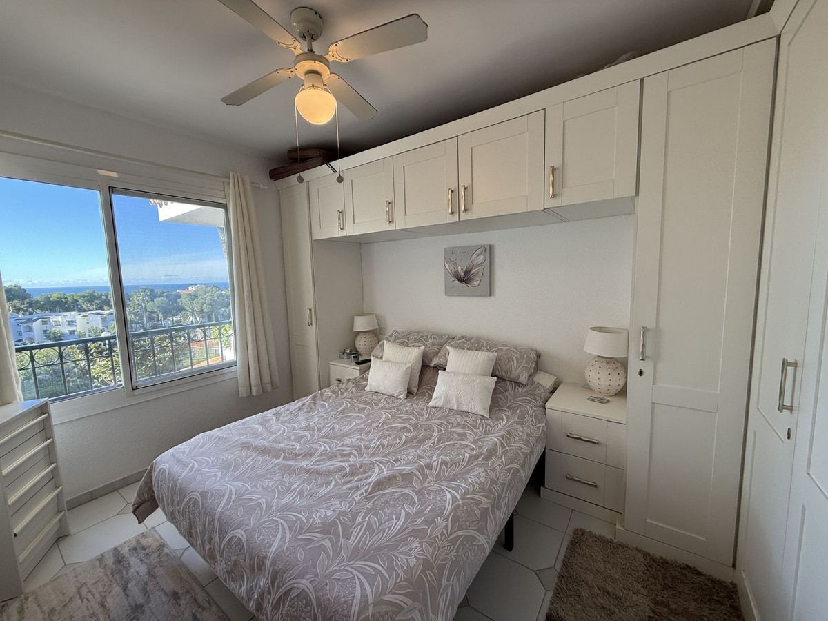 2 Bed, 2 Bath, ApartmentFor Sale, Miraflores, Malaga