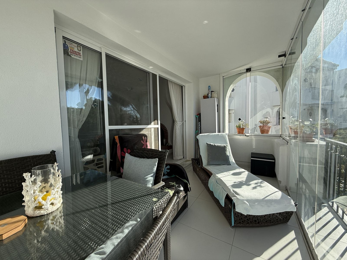 2 Bed, 2 Bath, ApartmentFor Sale, Miraflores, Malaga