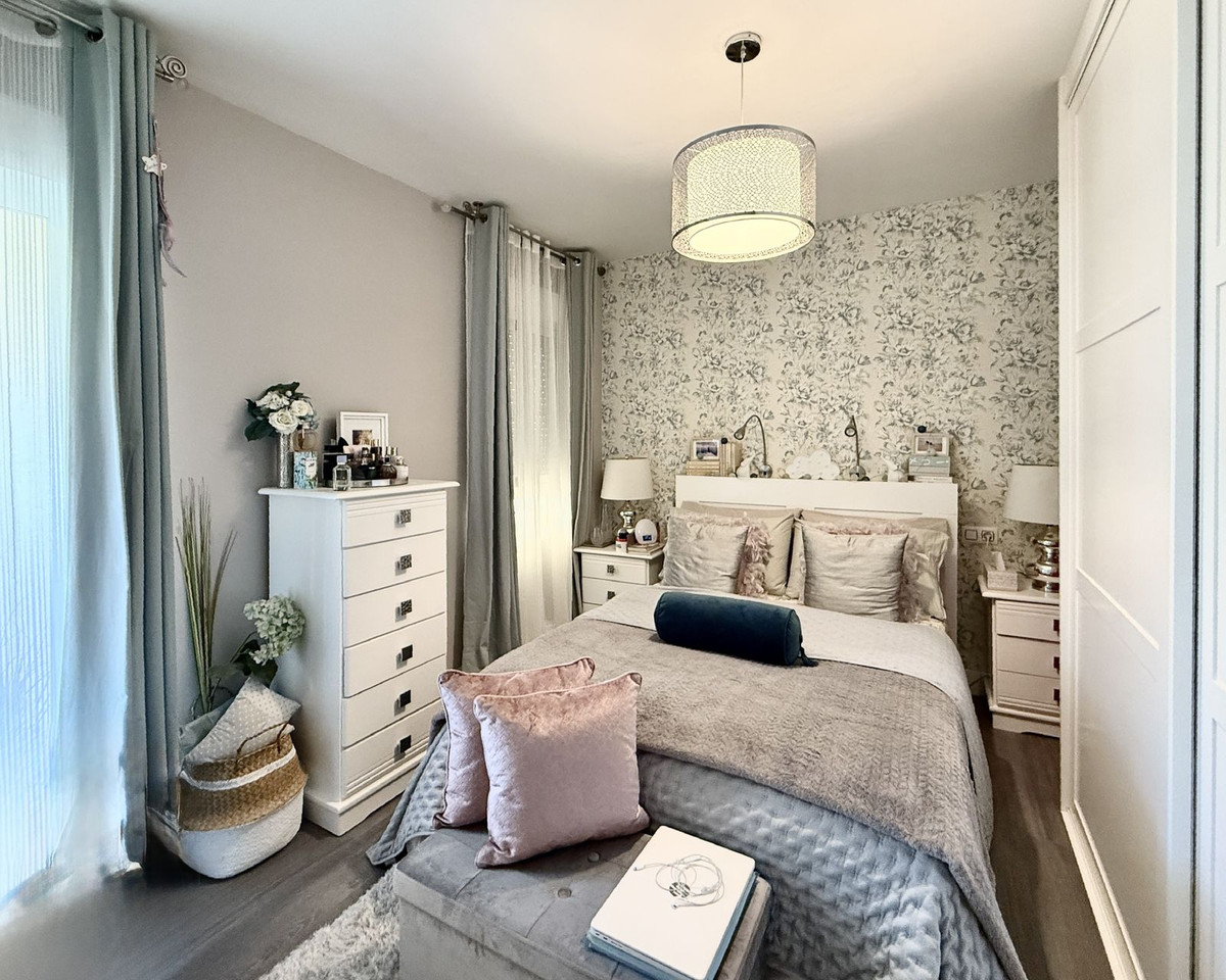 2 Bed, 1 Bath, ApartmentFor Sale, Riviera Del Sol, Malaga