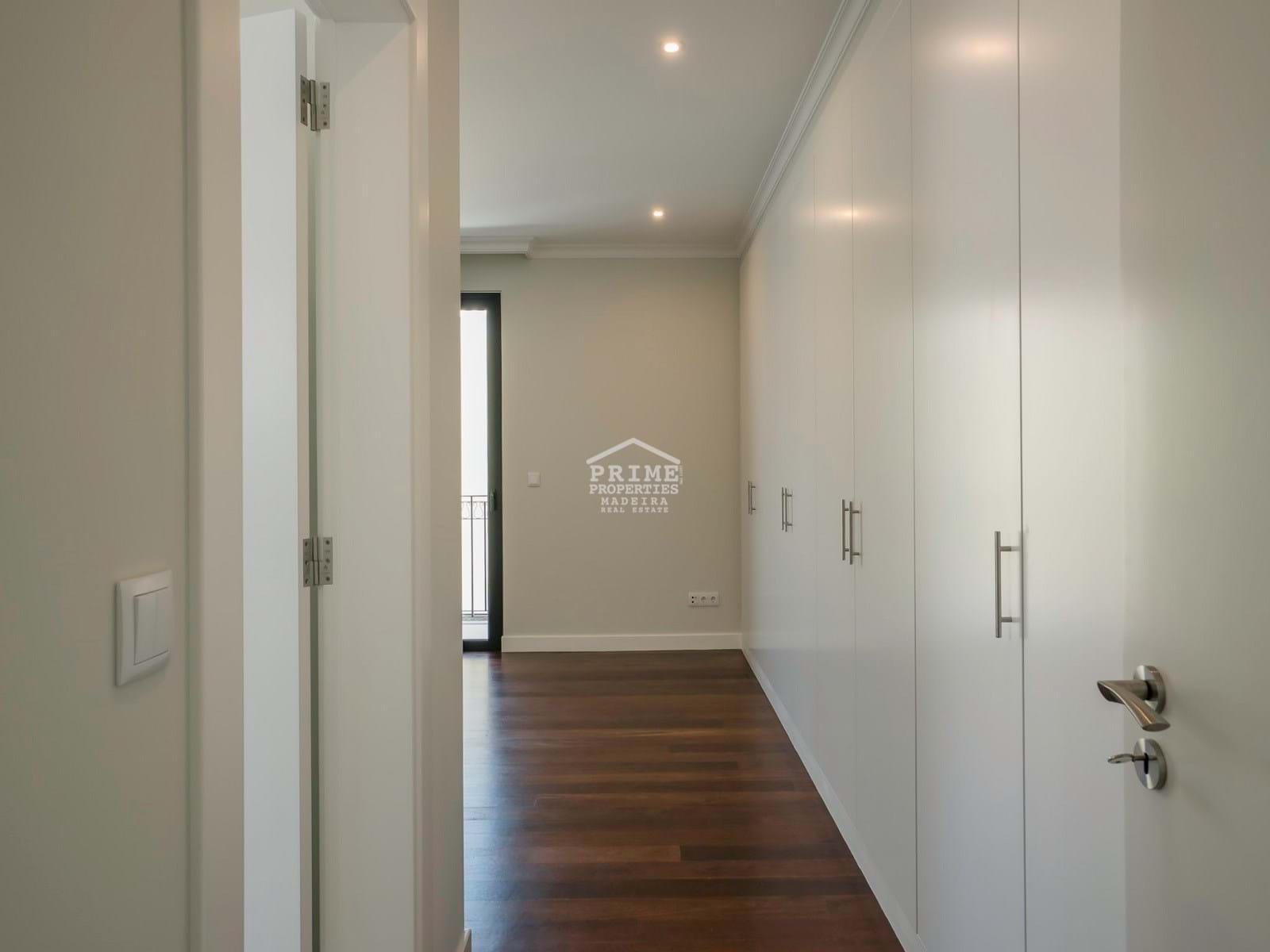 4 Bed, 5 Bath, HouseFor Sale, Funchal, Ilha da Madeira