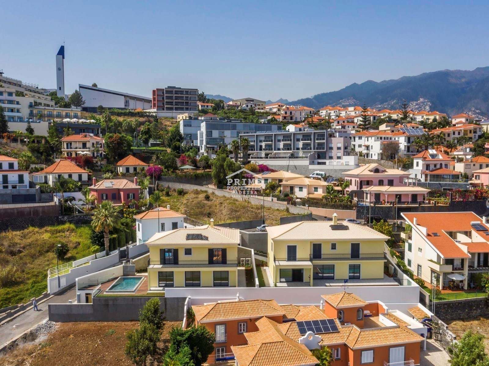 4 Bed, 5 Bath, HouseFor Sale, Funchal, Ilha da Madeira