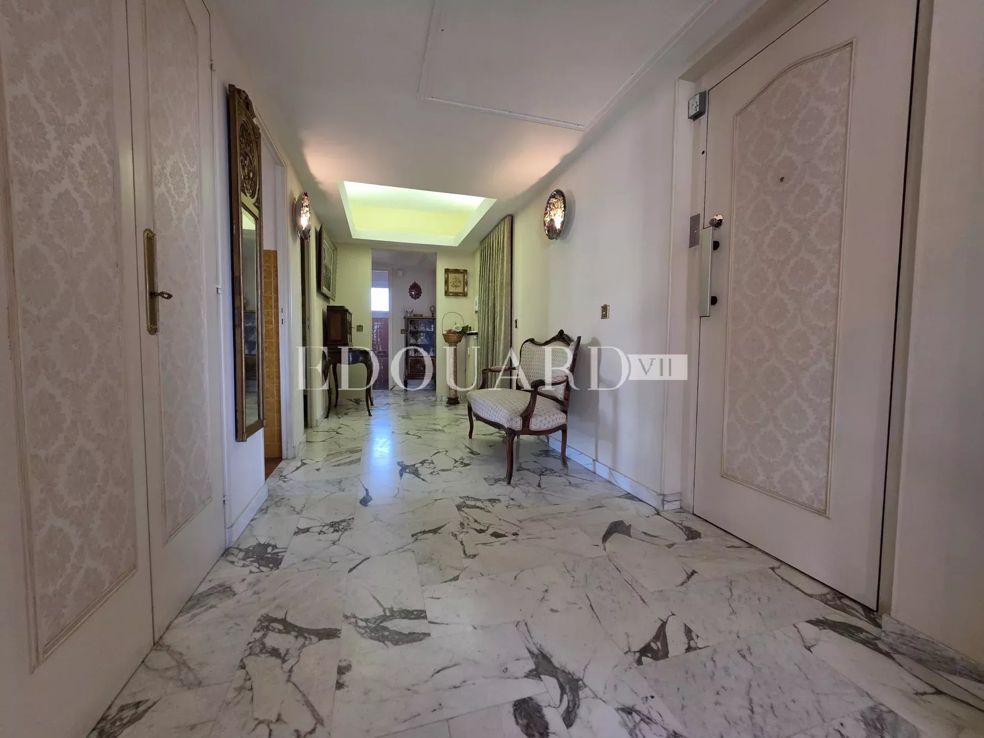 4 Bed, 3 Bath, ApartmentFor Sale, Menton, Alpes-Maritimes