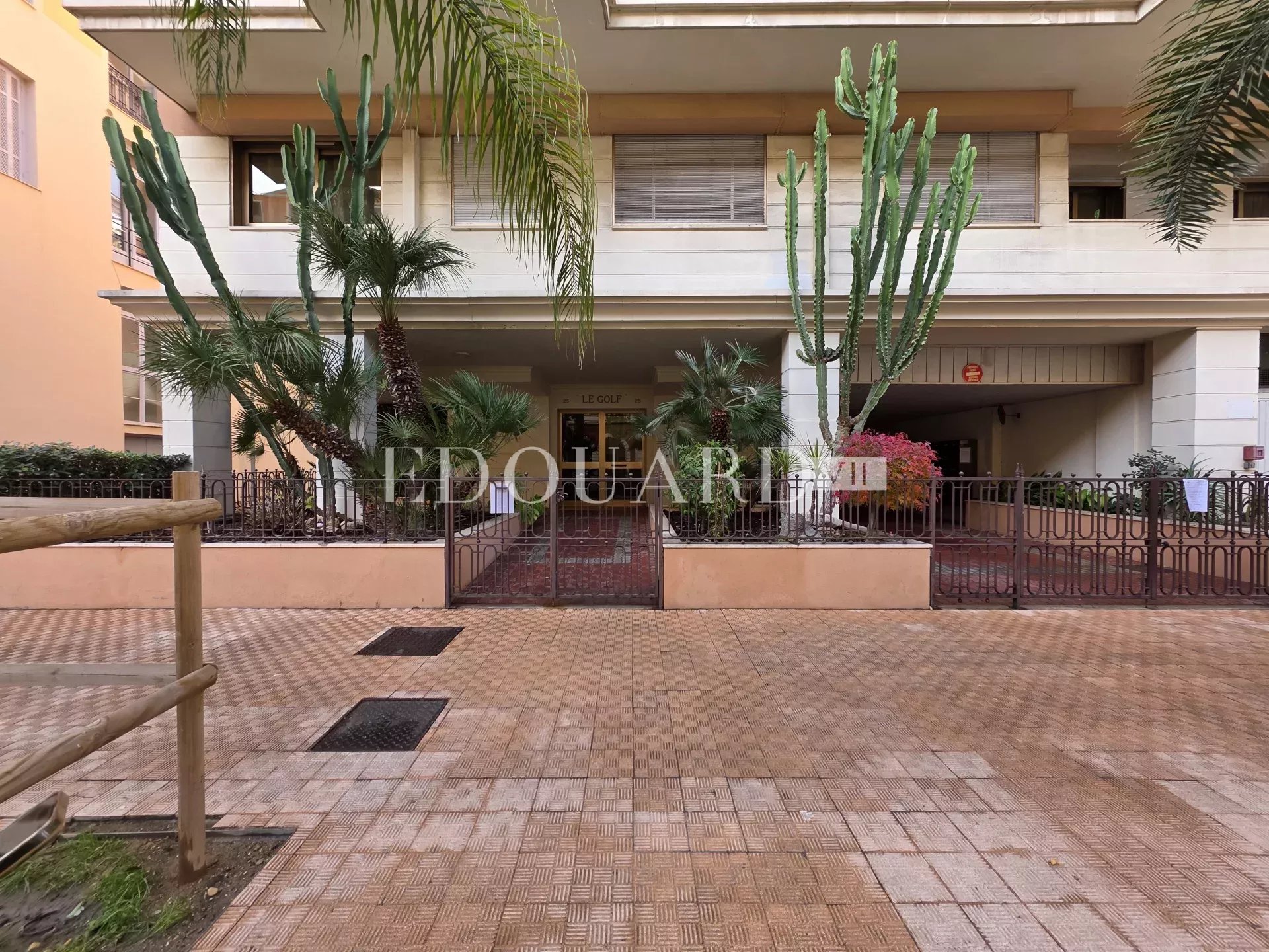 1 Bath, ApartmentFor Sale, Menton, Alpes-Maritimes