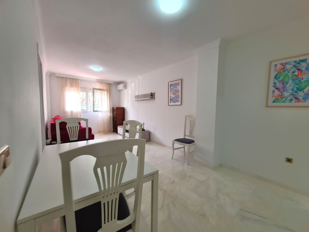 2 Bed, 2 Bath, ApartmentFor Sale, Estepona, Malaga