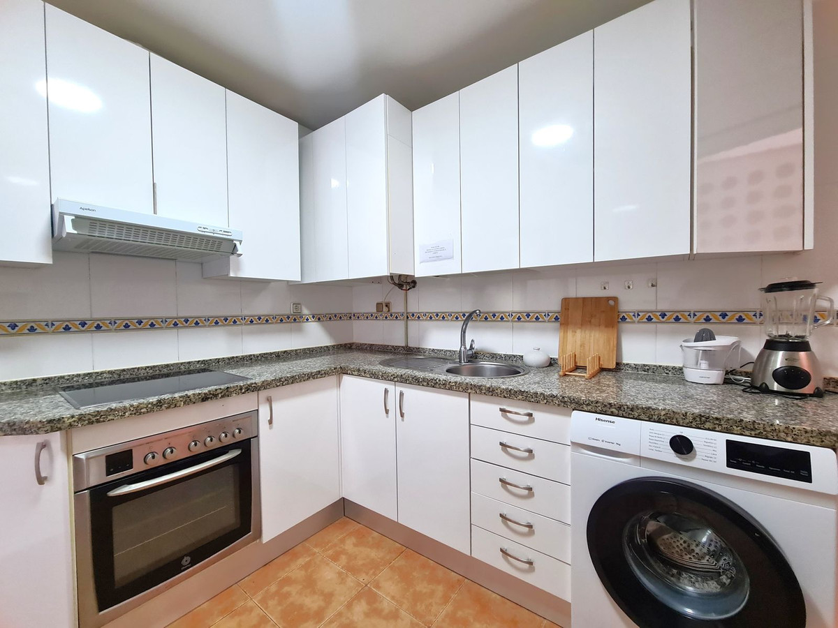 2 Bed, 2 Bath, ApartmentFor Sale, Estepona, Malaga
