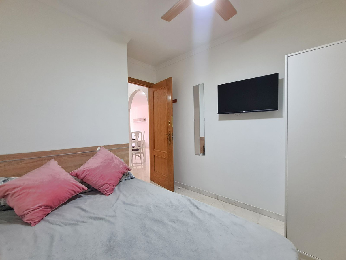 2 Bed, 2 Bath, ApartmentFor Sale, Estepona, Malaga