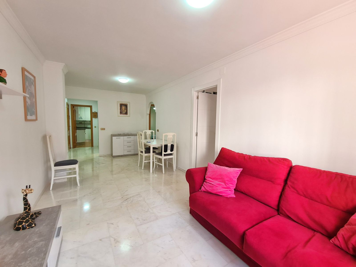 2 Bed, 2 Bath, ApartmentFor Sale, Estepona, Malaga