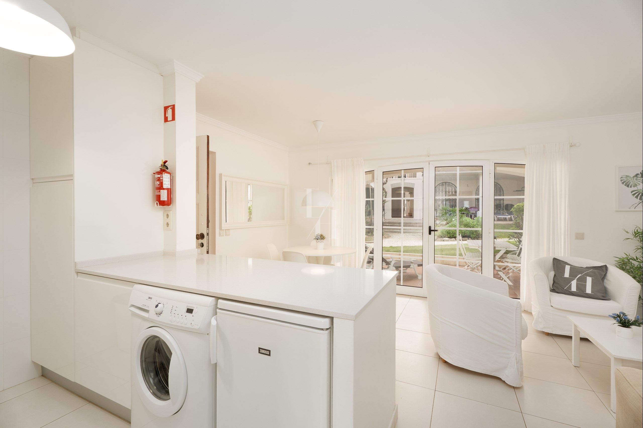 2 Bed, 1 Bath, ApartmentFor Sale, Loulé, Faro, 8125-429