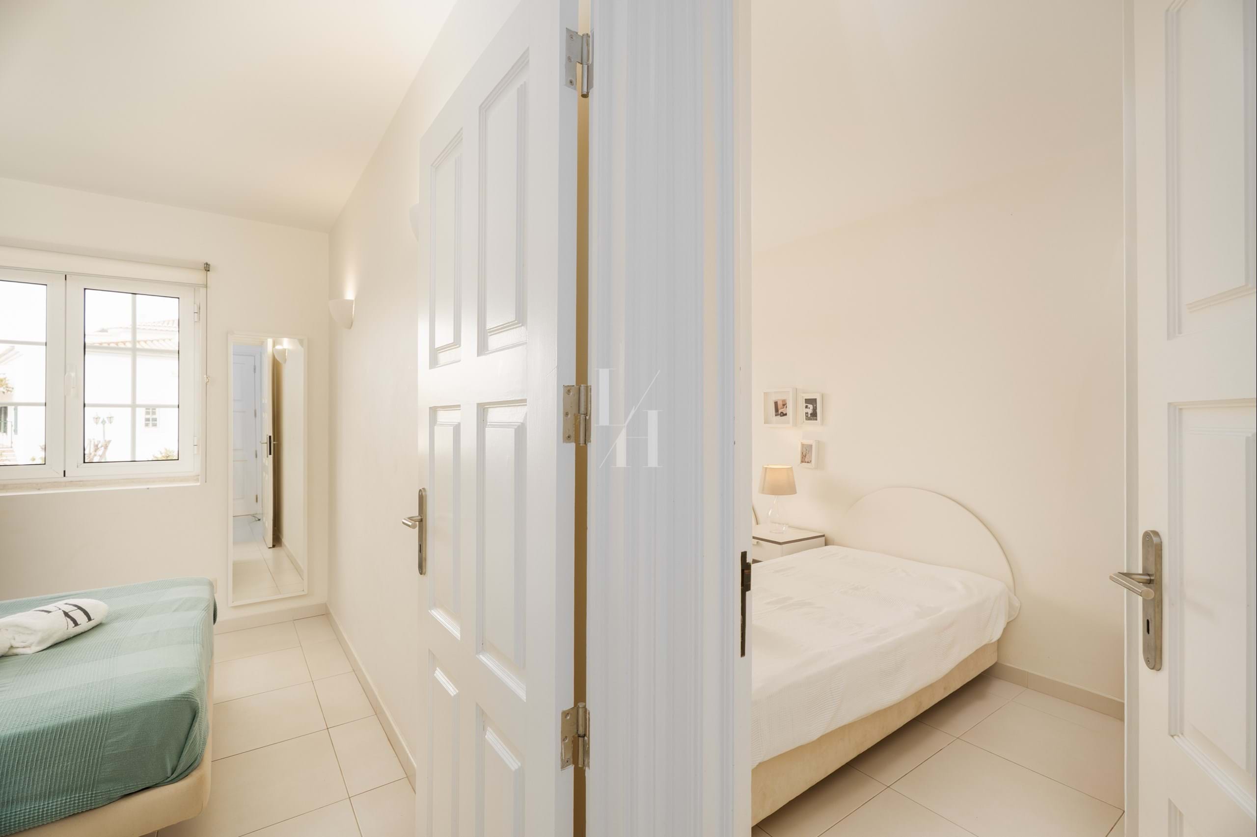 2 Bed, 1 Bath, ApartmentFor Sale, Loulé, Faro, 8125-429