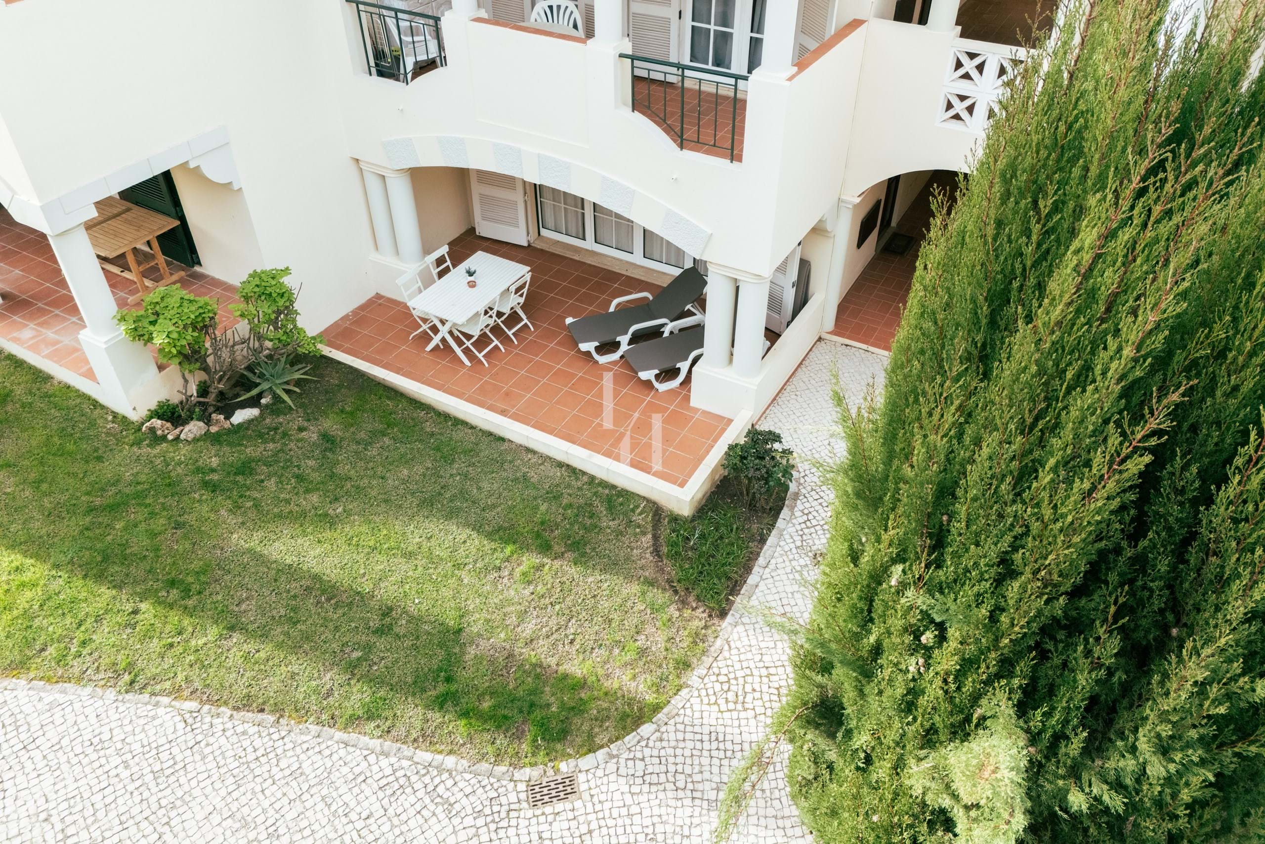 2 Bed, 1 Bath, ApartmentFor Sale, Loulé, Faro, 8125-429