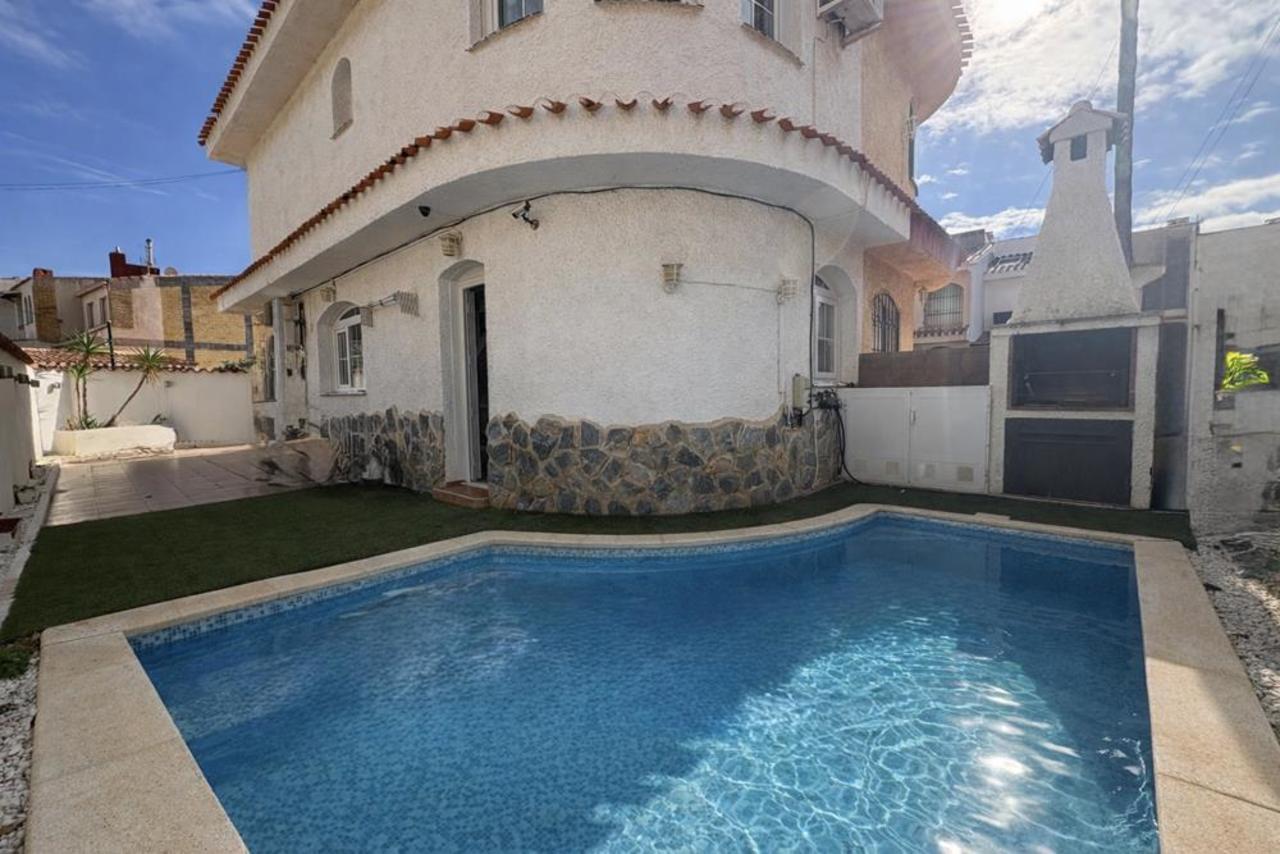 2 Bed, 1 Bath, HouseFor Sale, Los Urrutias, Murcia