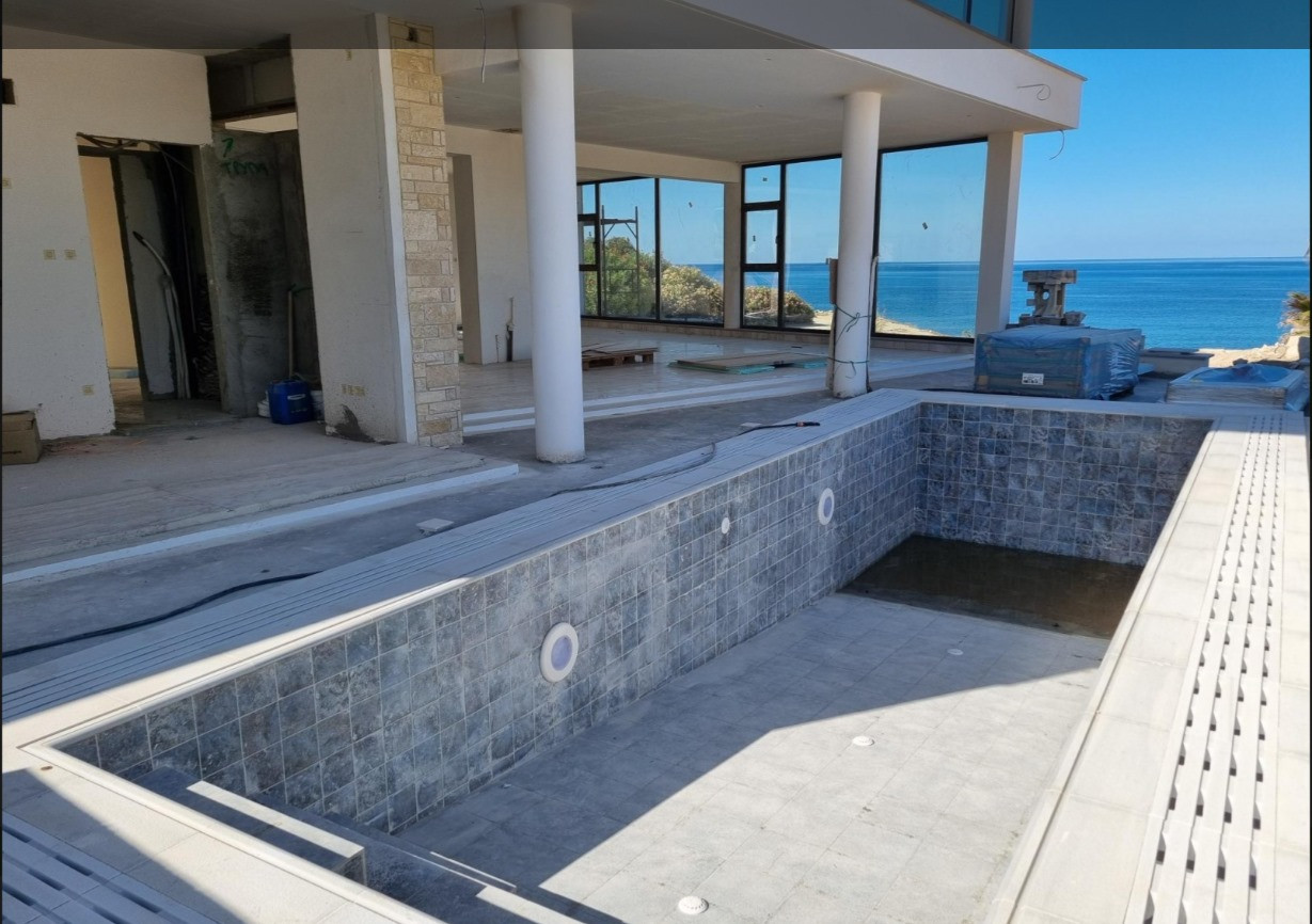 4 Bed, 4 Bath, HouseFor Sale, Kissonerga, Paphos
