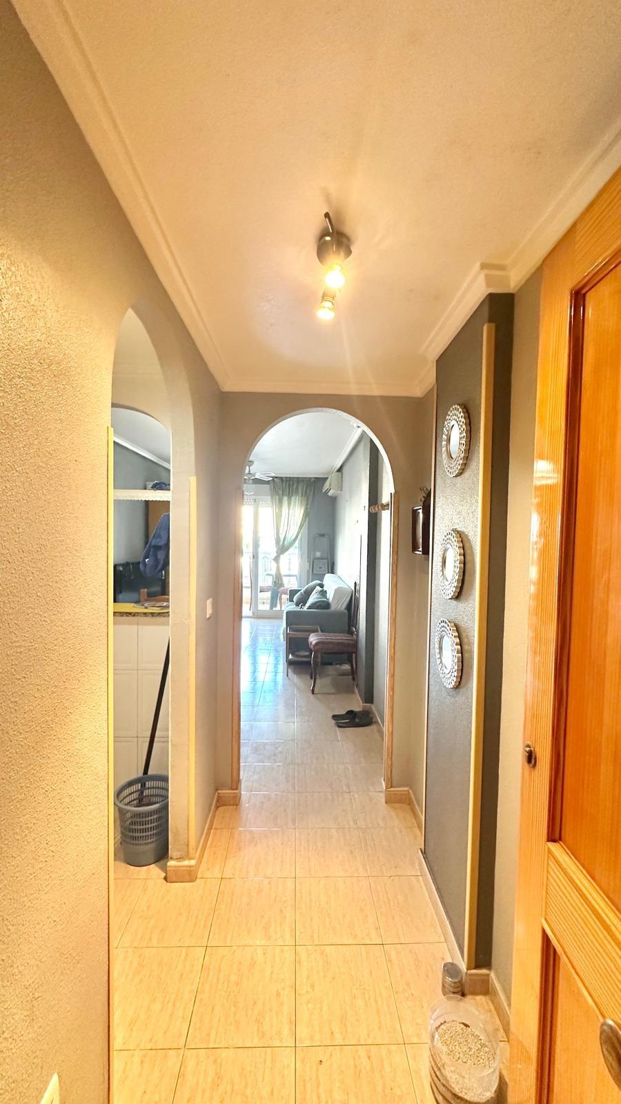 2 Bed, 1 Bath, ApartmentFor Sale, Torrevieja, Alicante