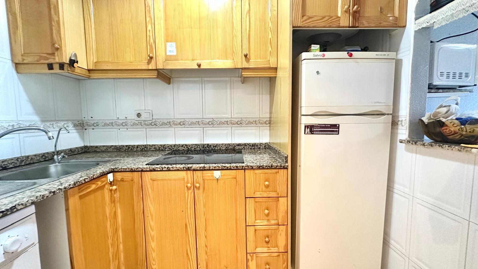 2 Bed, 1 Bath, ApartmentFor Sale, Torrevieja, Alicante