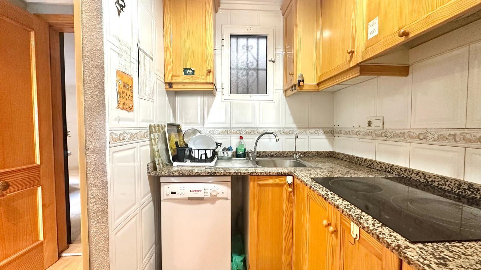 2 Bed, 1 Bath, ApartmentFor Sale, Torrevieja, Alicante