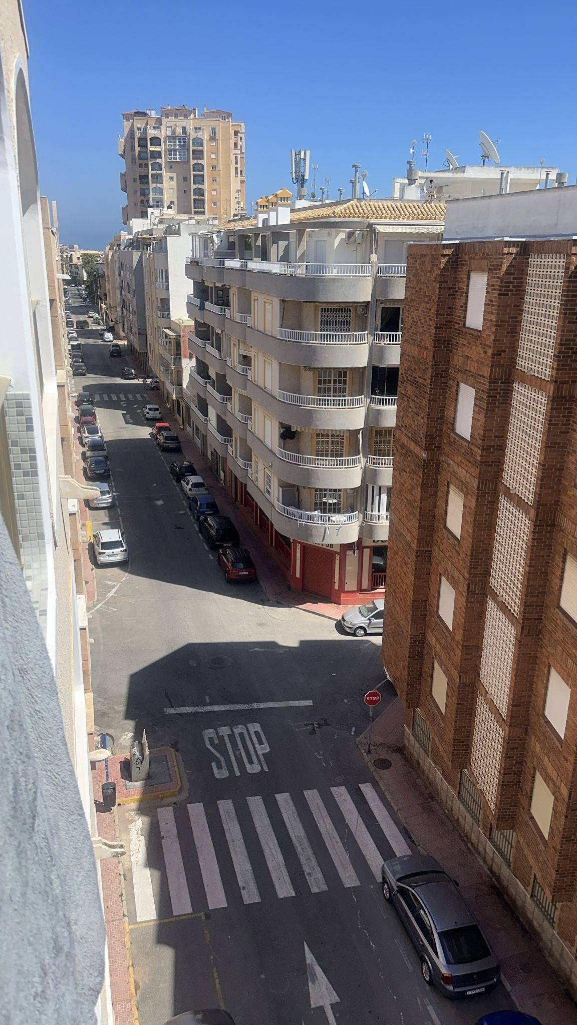 3 Bed, 2 Bath, ApartmentFor Sale, Torrevieja, Alicante