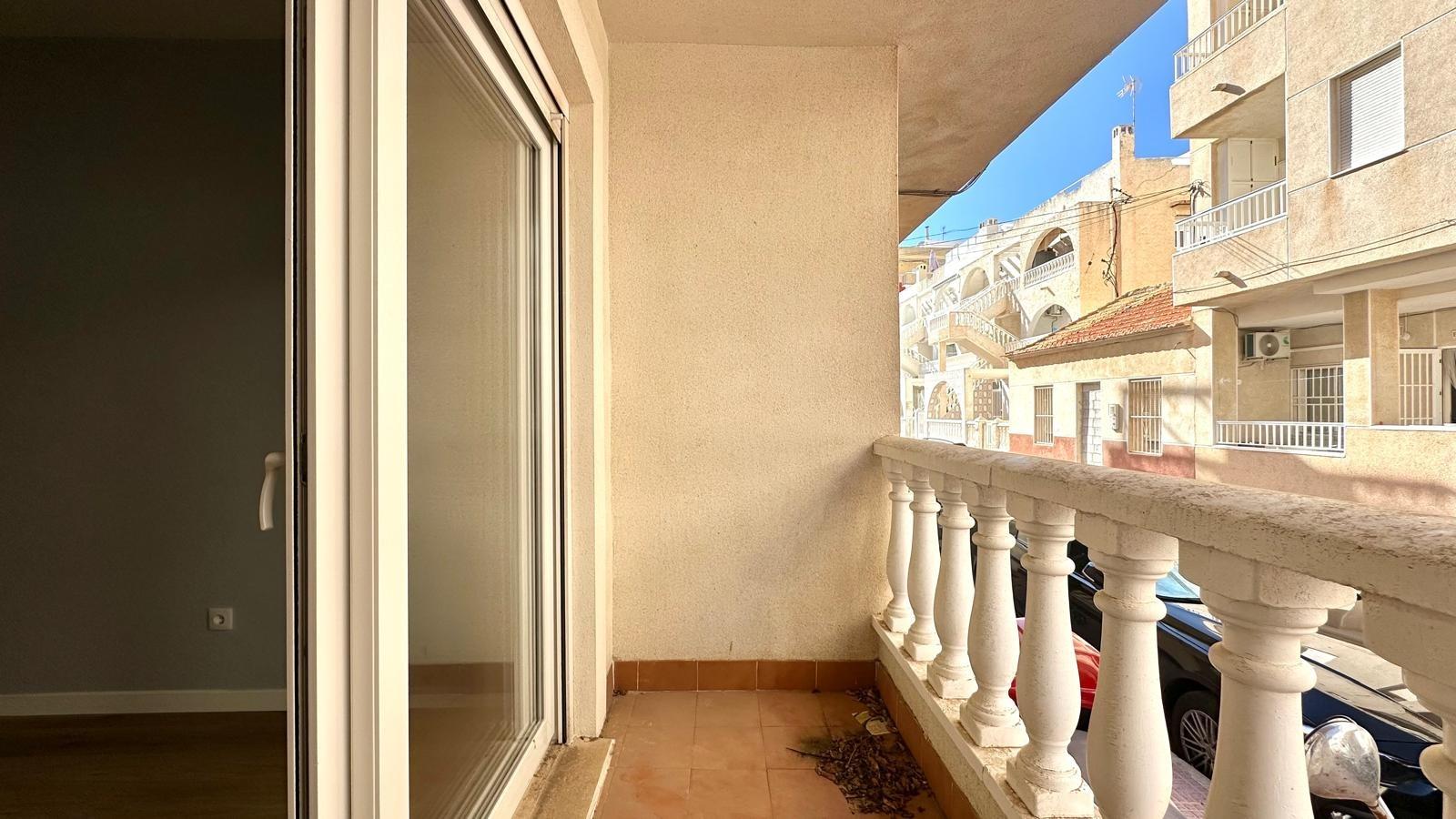2 Bed, 2 Bath, ApartmentFor Sale, Torrevieja, Alicante