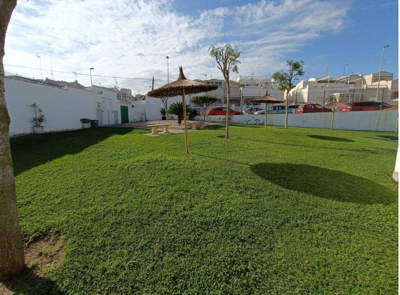 1 Bed, 1 Bath, ApartmentFor Sale, Torrevieja, Alicante