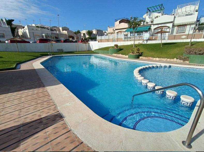 1 Bed, 1 Bath, ApartmentFor Sale, Torrevieja, Alicante
