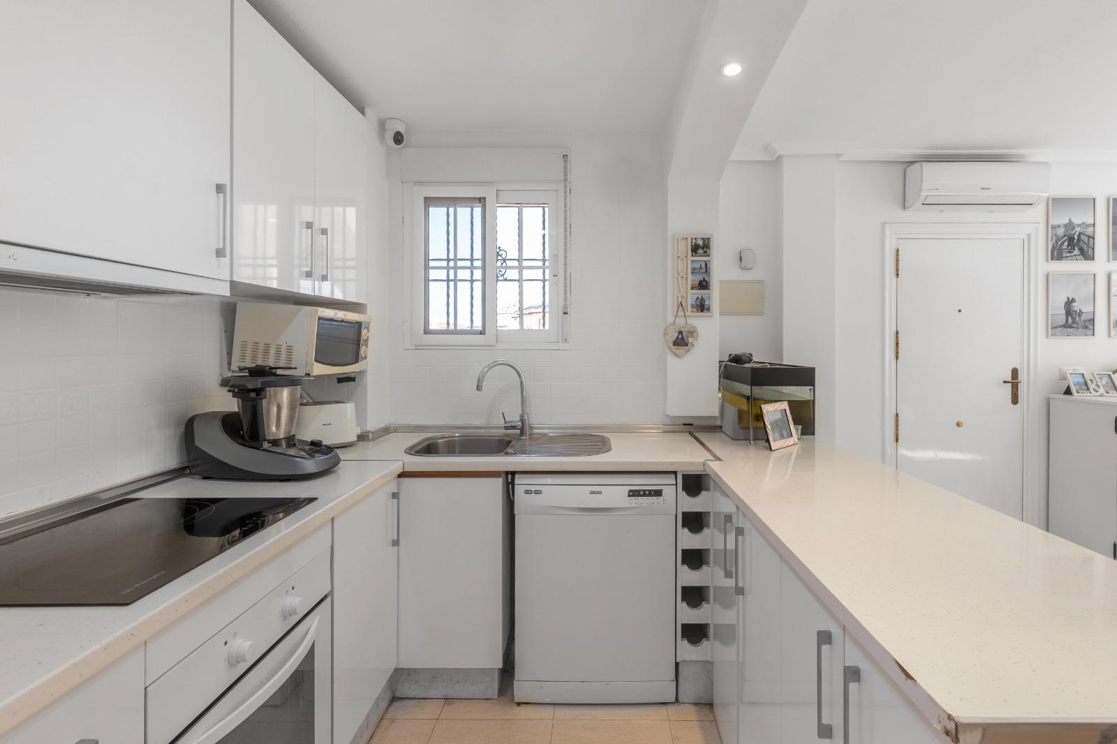 2 Bed, 2 Bath, HouseFor Sale, Cabo Roig, Alicante