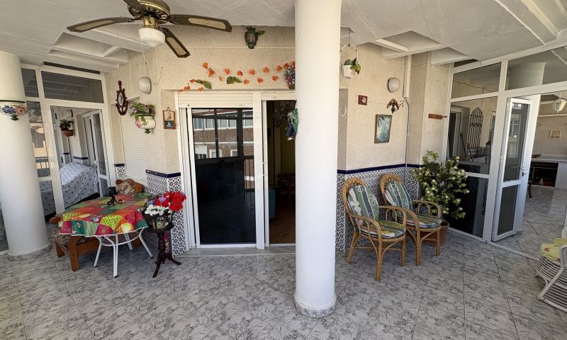 3 Bed, 1 Bath, ApartmentFor Sale, Torrevieja, Alicante