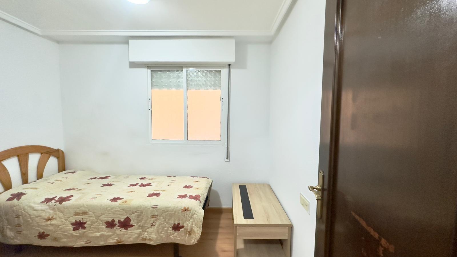 2 Bed, 1 Bath, ApartmentFor Sale, Torrevieja, Alicante