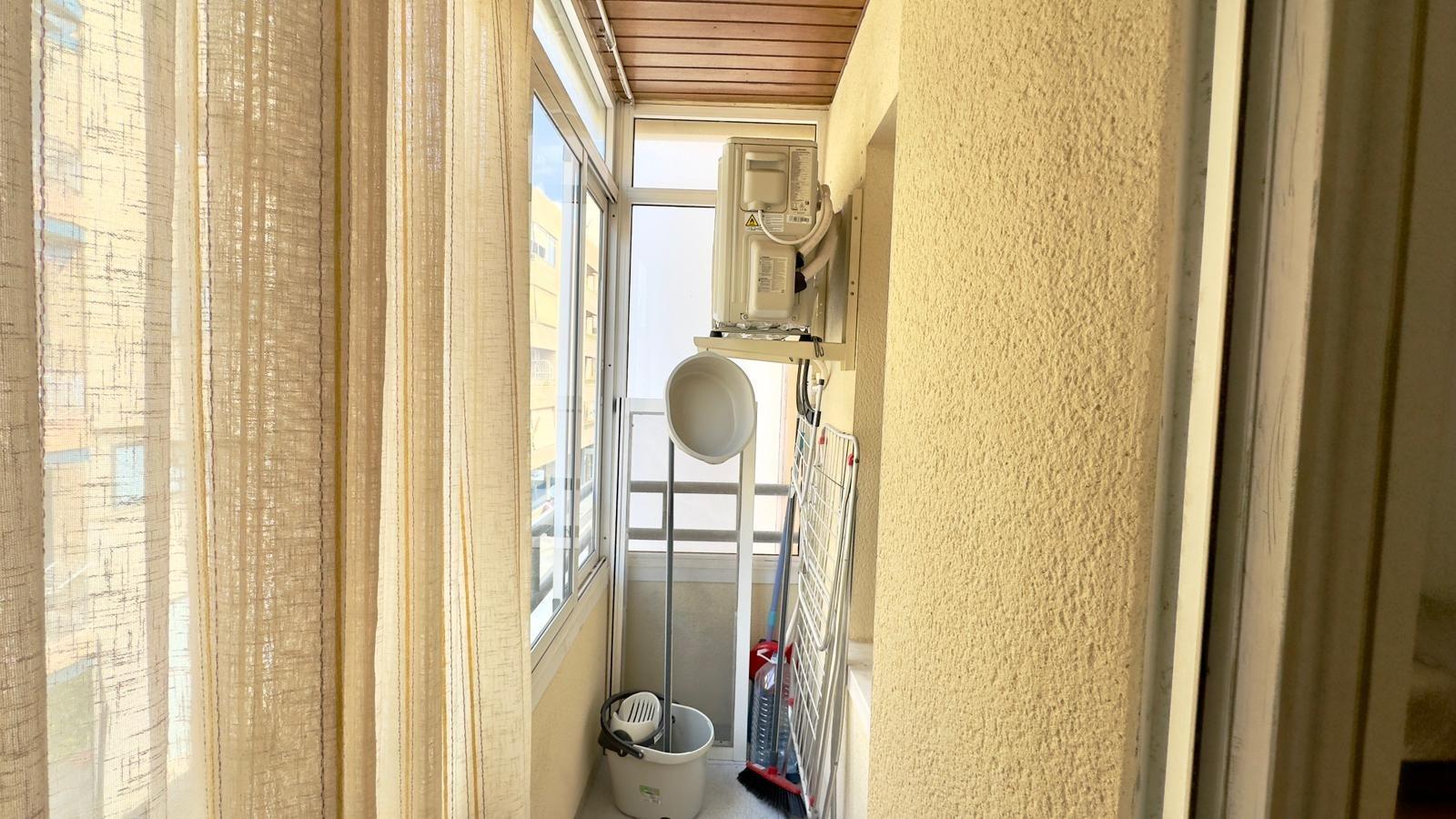 2 Bed, 1 Bath, ApartmentFor Sale, Torrevieja, Alicante