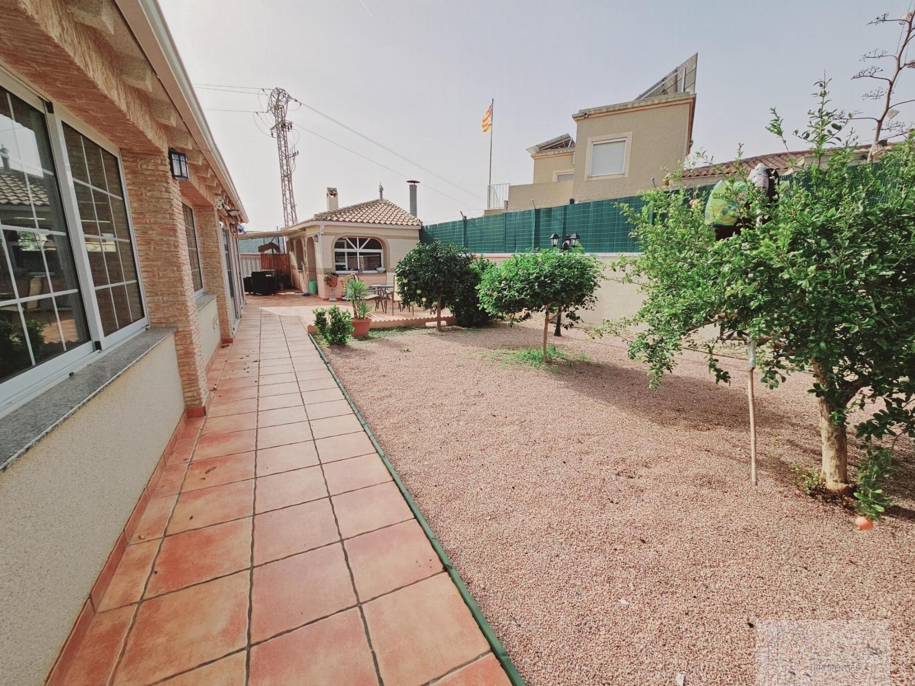 5 Bed, 4 Bath, HouseFor Sale, Torrevieja, Alicante