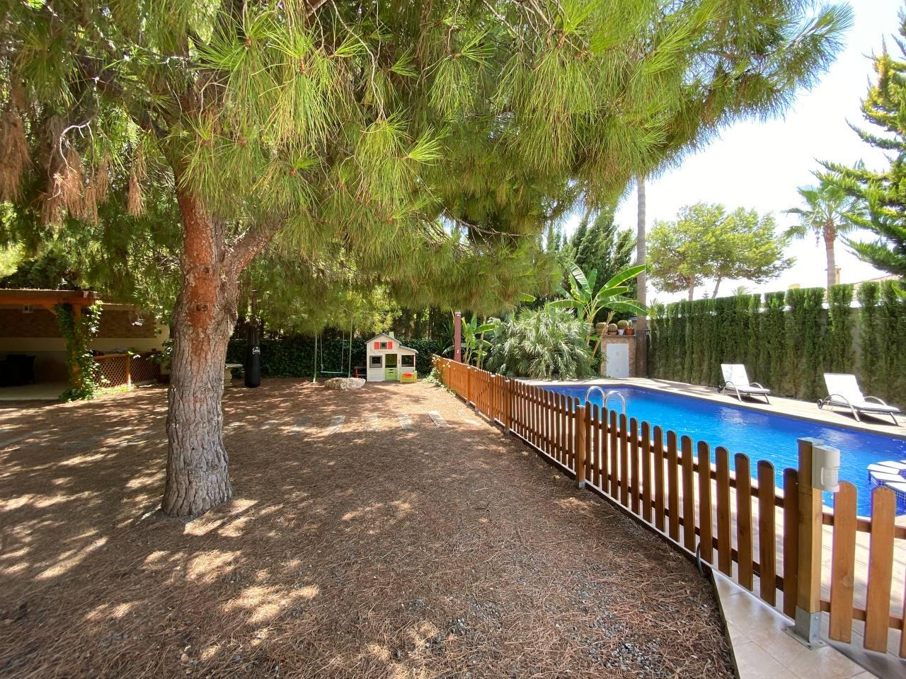 5 Bed, 3 Bath, HouseFor Sale, Benijofar, Alicante