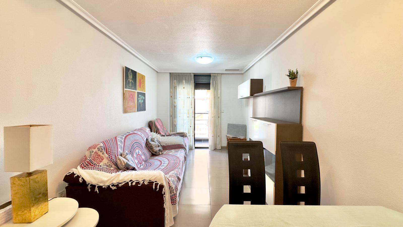 2 Bed, 1 Bath, ApartmentFor Sale, Torrevieja, Alicante