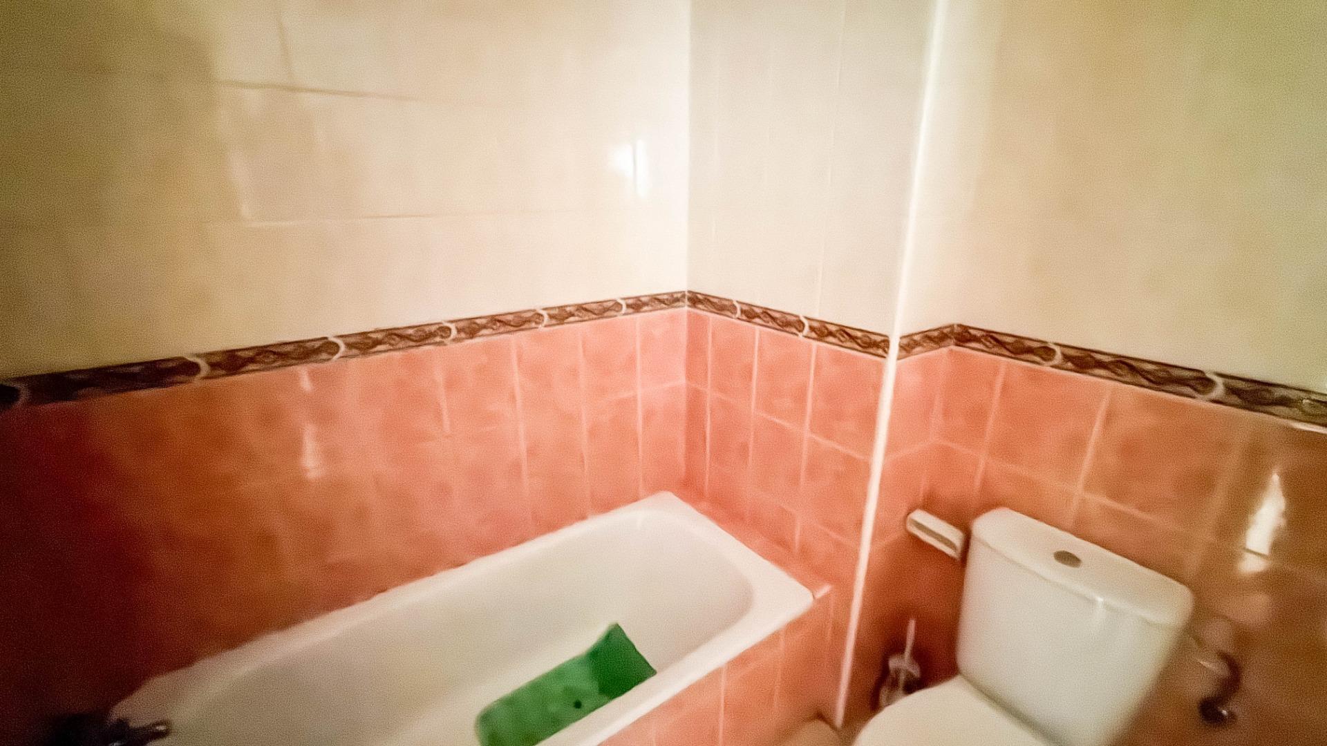 3 Bed, 2 Bath, ApartmentFor Sale, Torrevieja, Alicante