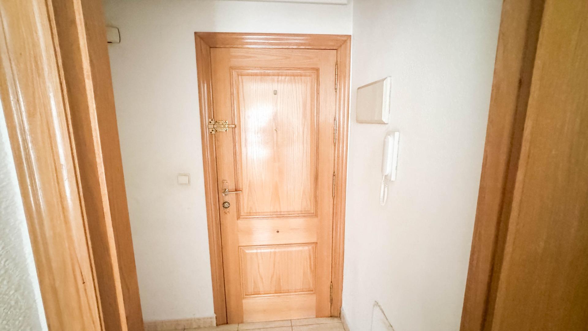 3 Bed, 2 Bath, ApartmentFor Sale, Torrevieja, Alicante