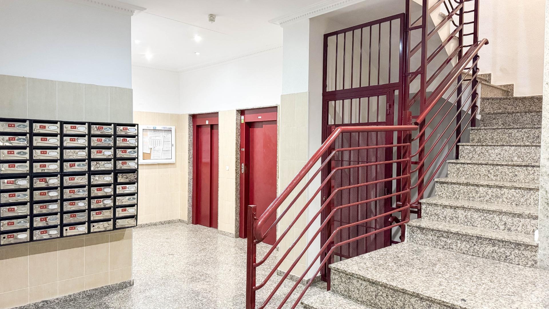 3 Bed, 2 Bath, ApartmentFor Sale, Torrevieja, Alicante