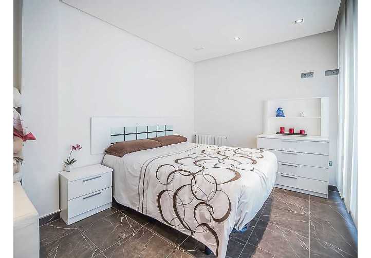 4 Bed, 2 Bath, HouseFor Sale, Guardamar Del Segura, Alicante