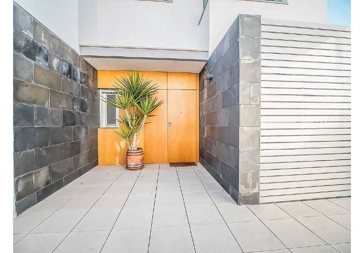 4 Bed, 2 Bath, HouseFor Sale, Guardamar Del Segura, Alicante