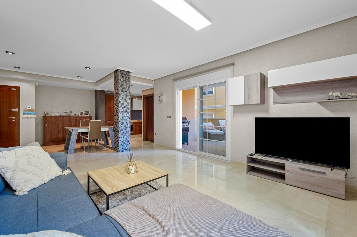 2 Bed, 2 Bath, ApartmentFor Sale, Cabo Roig, Alicante